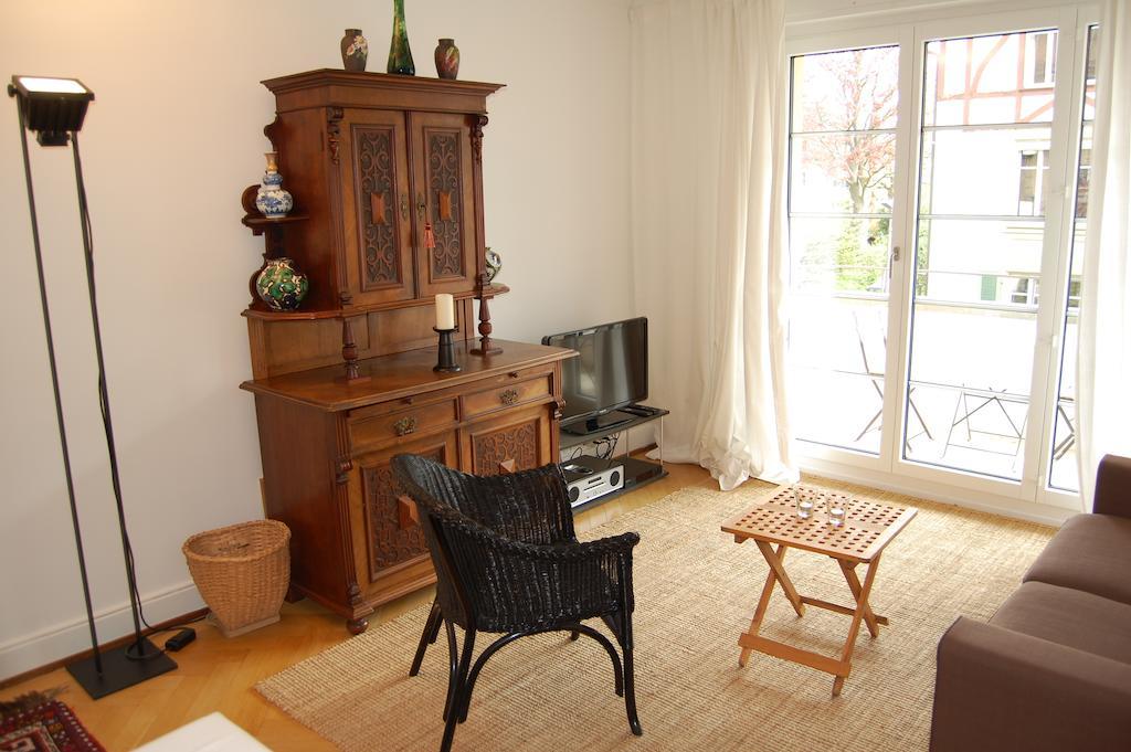 Maison Mosgenstein Bern Bilik gambar